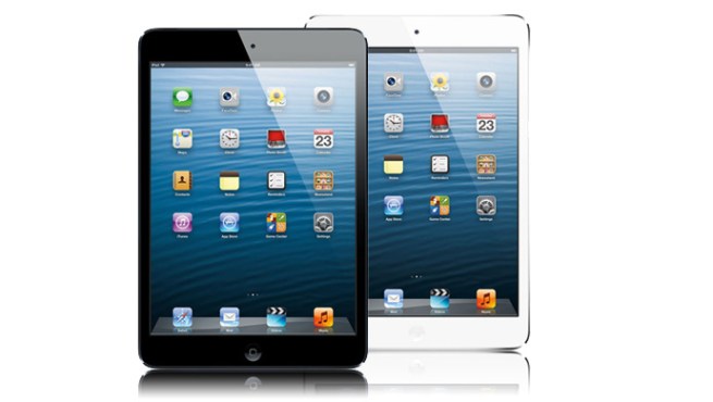 Apple iPad Mini 16GB Wi-Fi w: 7.9%22 Display, A5 Chip, Bluetooth & 5MP Camera - White or Black