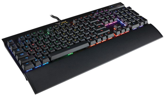 Corsair-K70-gaming keyboard-01