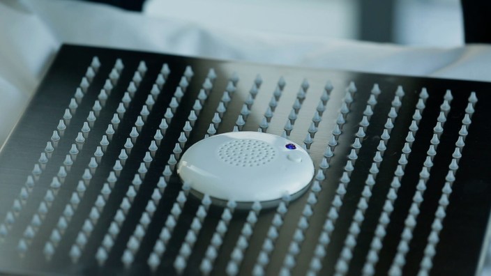 shower-speaker-indiegogo