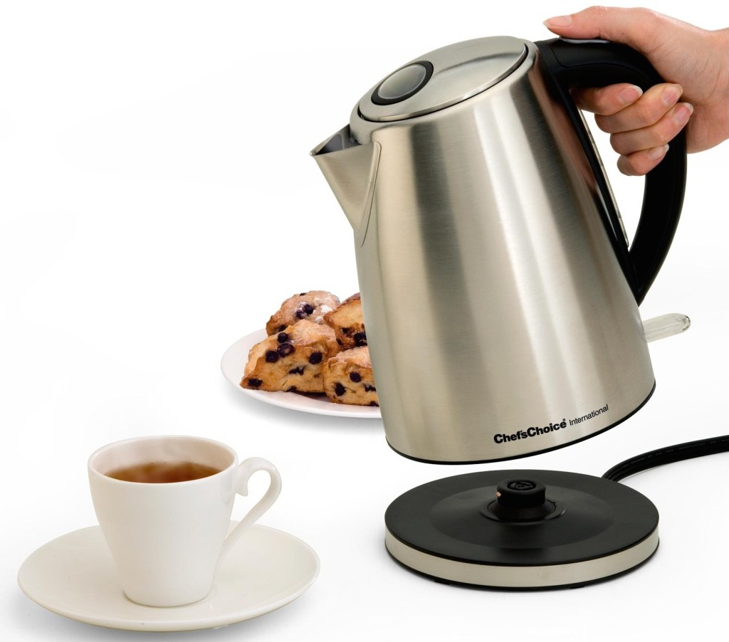 https://9to5toys.com/wp-content/uploads/sites/5/2015/03/chefs-choice-brushed-stainless-steel-cordless-electric-kettle-681-sale-02.jpg?w=1024