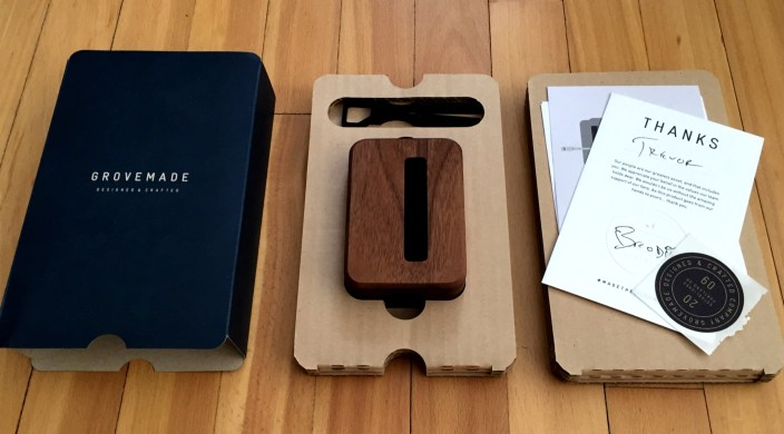 Small States Review: Grovemade's iPhone 6 dock puts extra emphasis on