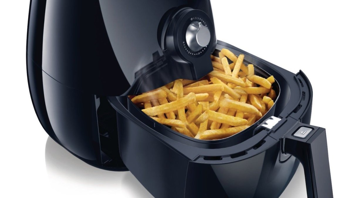  Chefman Fry Guy Deep Fryer with Removable Basket, Easy-to-Clean  Non-Stick Coating and Cool-to-Touch Exterior, Adjustable Temperature  Control, 4.2 Cup/ 1 Liter Capacity, Stainless Steel: Home & Kitchen