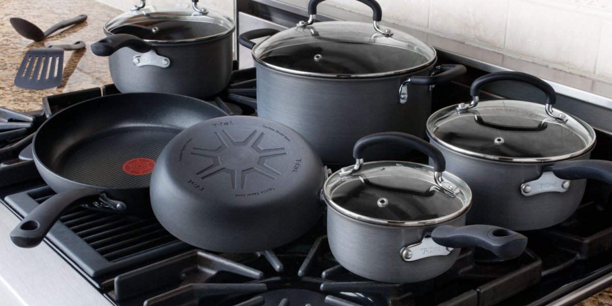 Home: T-fal's best-selling 12-pc. cookware set $80 (Orig. $150), 2