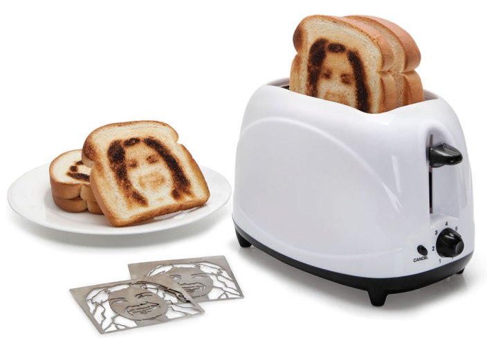 selfie-toaster