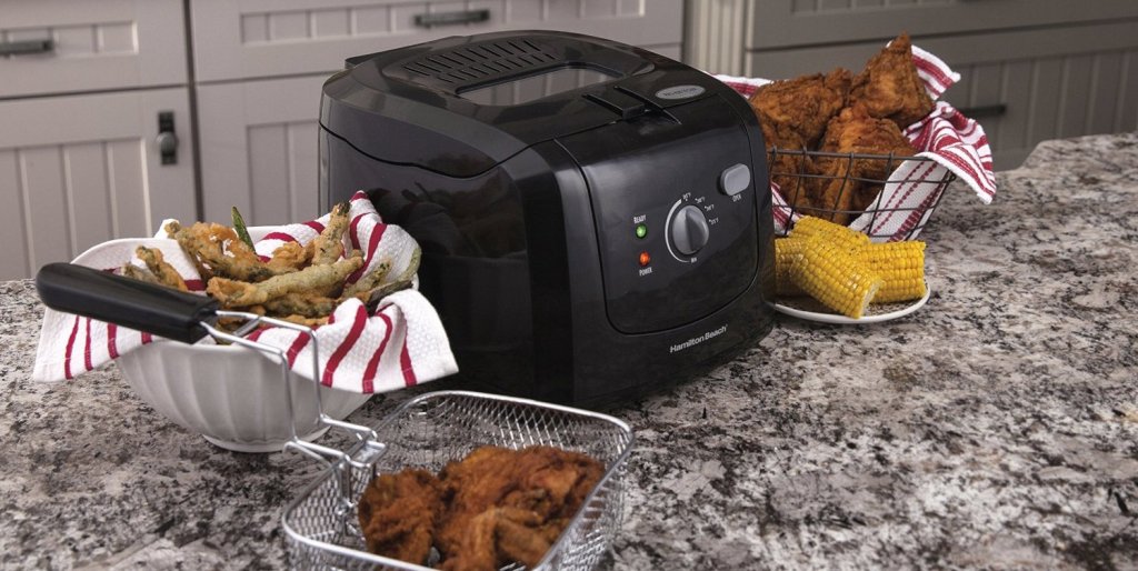 https://9to5toys.com/wp-content/uploads/sites/5/2015/07/hamilton-beach-deep-fryer-with-cool-touch-35021-sale-011.jpg?w=1024