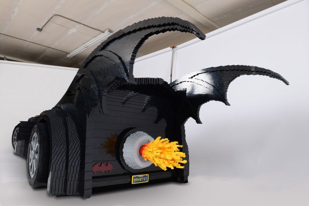 lego bat house