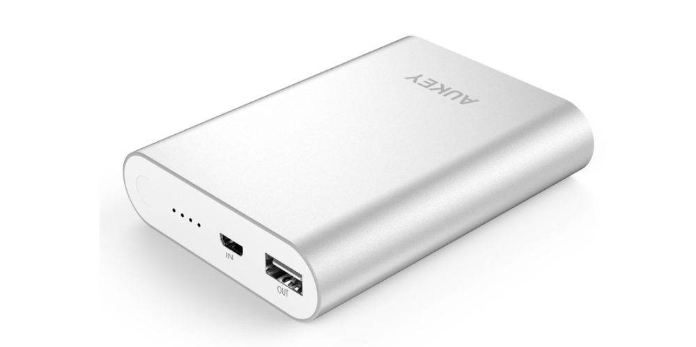 Aukey Quick Charge 2.0 10400mAh Portable External Battery Power Bank