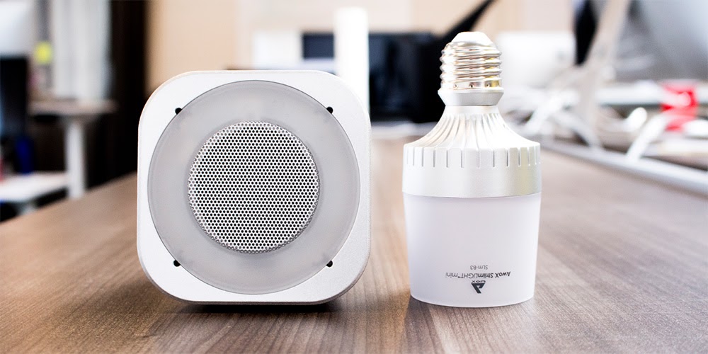 Strim-light-bluetooth-speaker