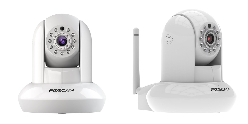foscam-fi9821p-plug-play-1-0-megapixel-1280-x-720p-wireless-ip-security-camera