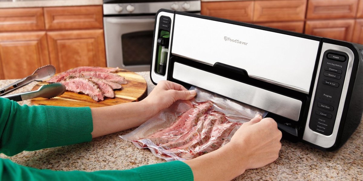 FoodSaver Premium 2in1 Food Vacuum Sealing System just hit its Amazon
