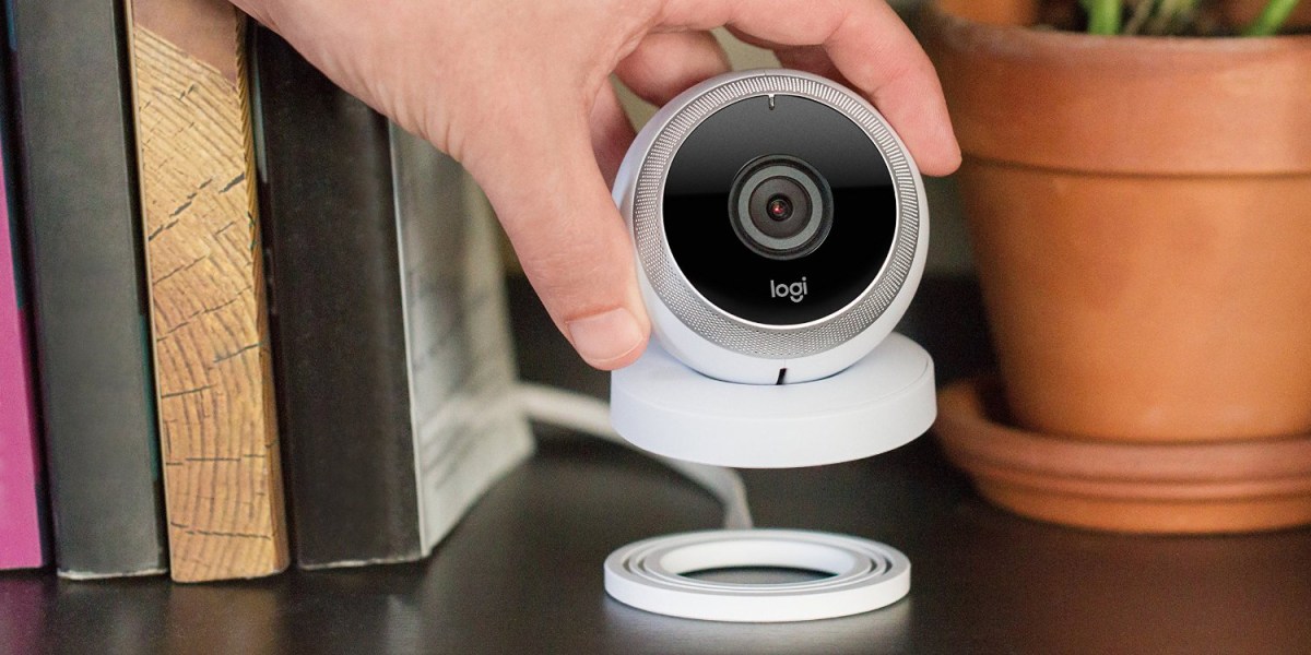 The Logitech Circle Wireless 1080p Security Camera has a built-in 12 ...