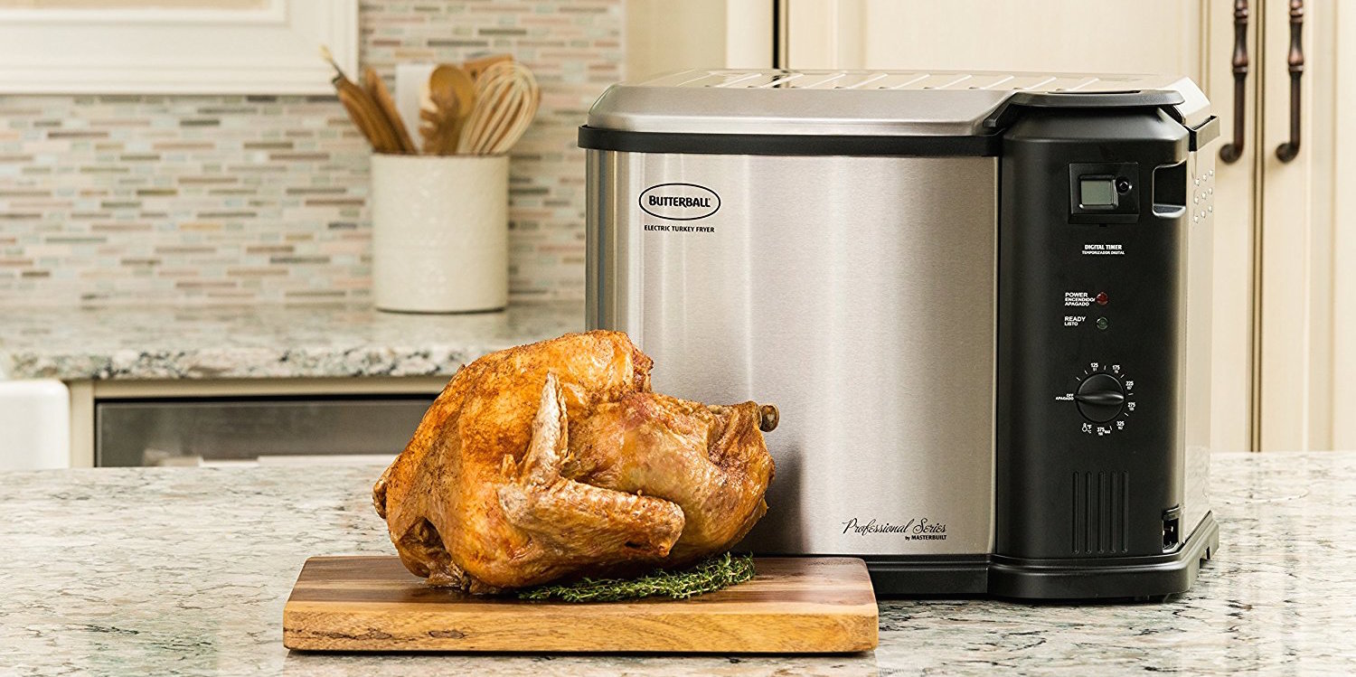 This Masterbuilt Butterball Electric Turkey Fryer is down at its Amazon
