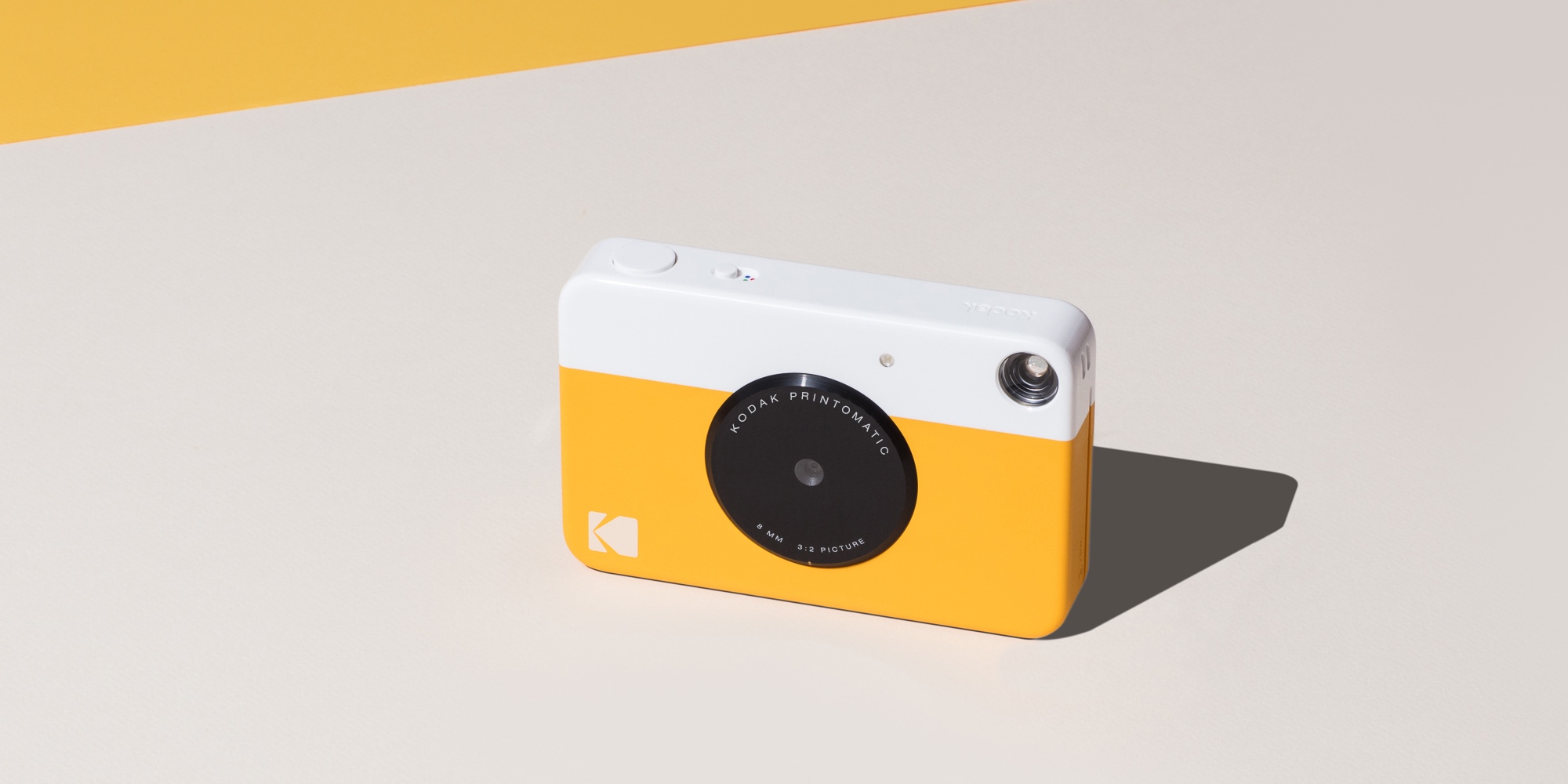 Kodak Printomatic is a new 10MP Instant Zink Print Camera perfect for