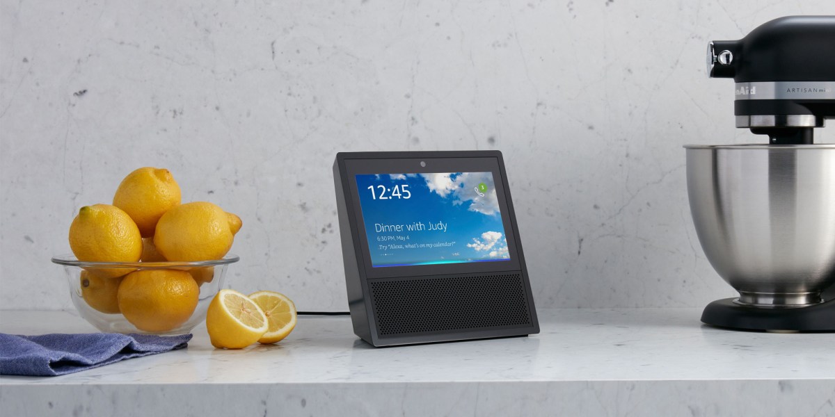 Today only, the first generation Echo Show gets a discount to $100