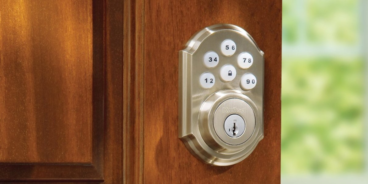 Kwikset 909 SmartCode Deadbolt matches Amazon all-time low at $59