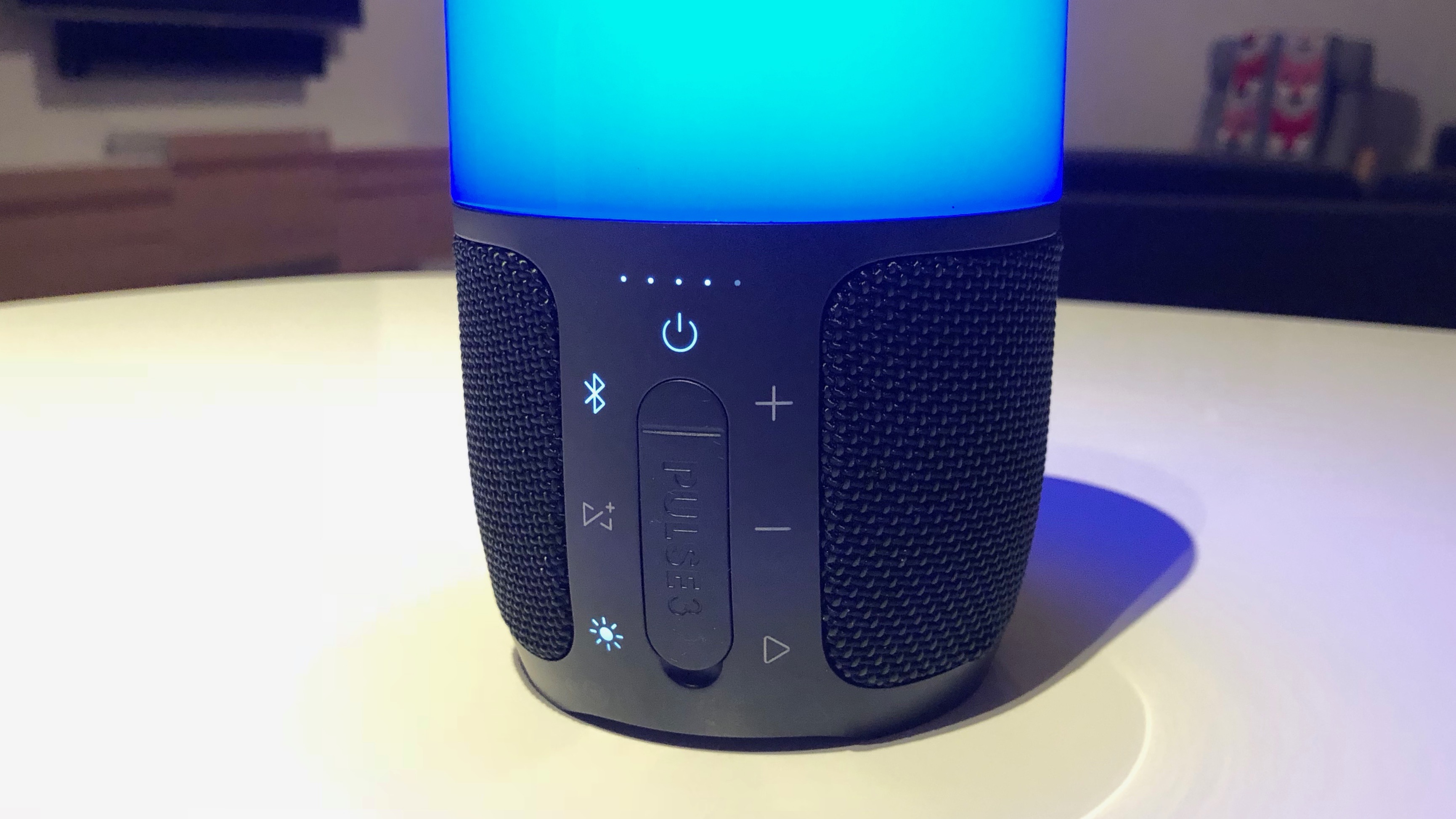 JBL's Pulse 3 waterproof speaker offers 