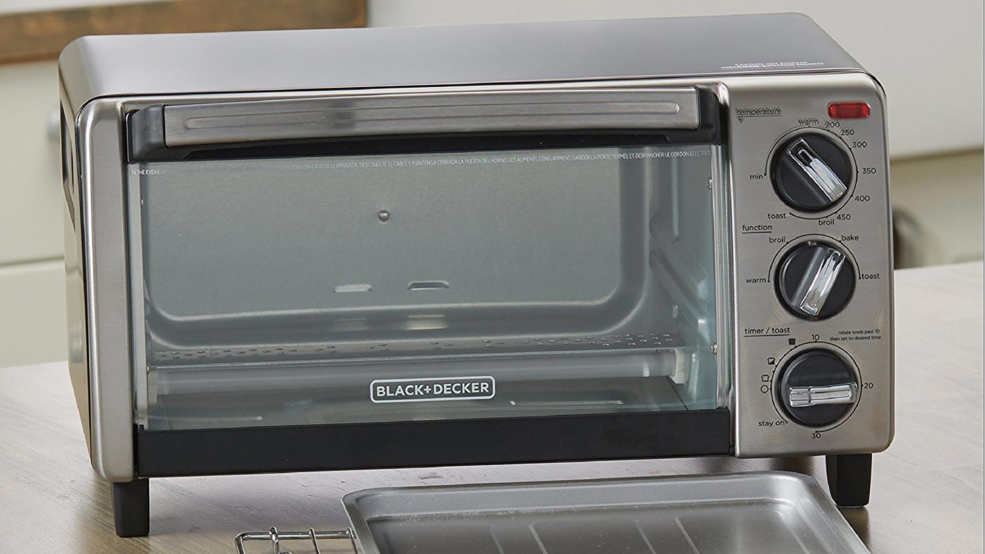 Grab this 4slice BLACK+DECKER toaster oven for 20.50 Prime shipped