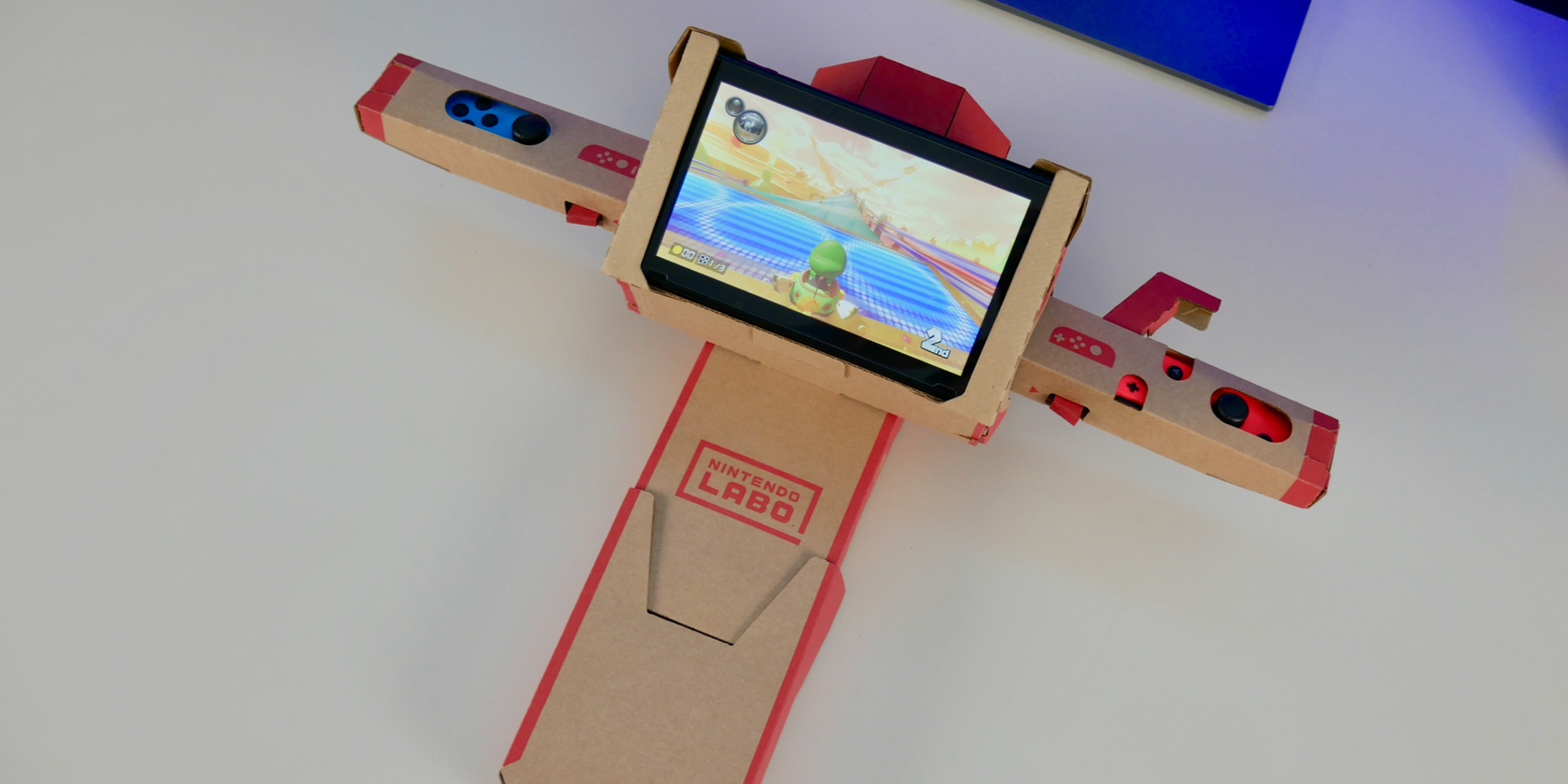 Hands-on: Mario Kart pairs perfectly with Nintendo Labo's cardboard accessories