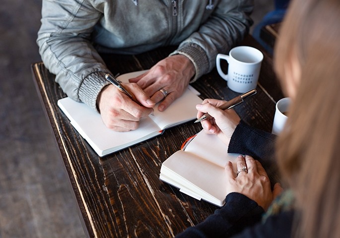 Pad & Quill debuts new leather/linen Journal & Wooden Rollerball Pen, more