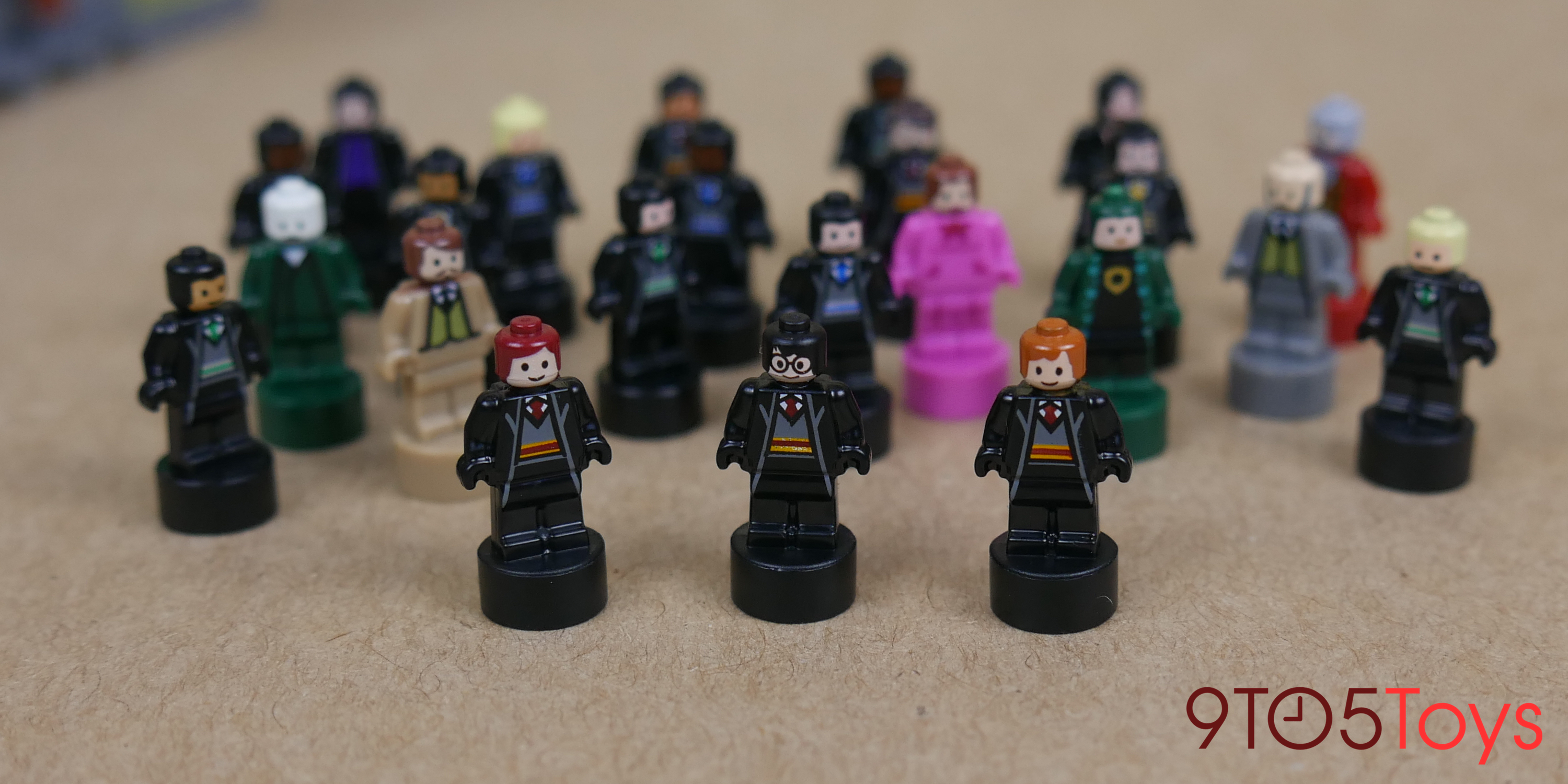 Lego hogwarts castle characters hot sale