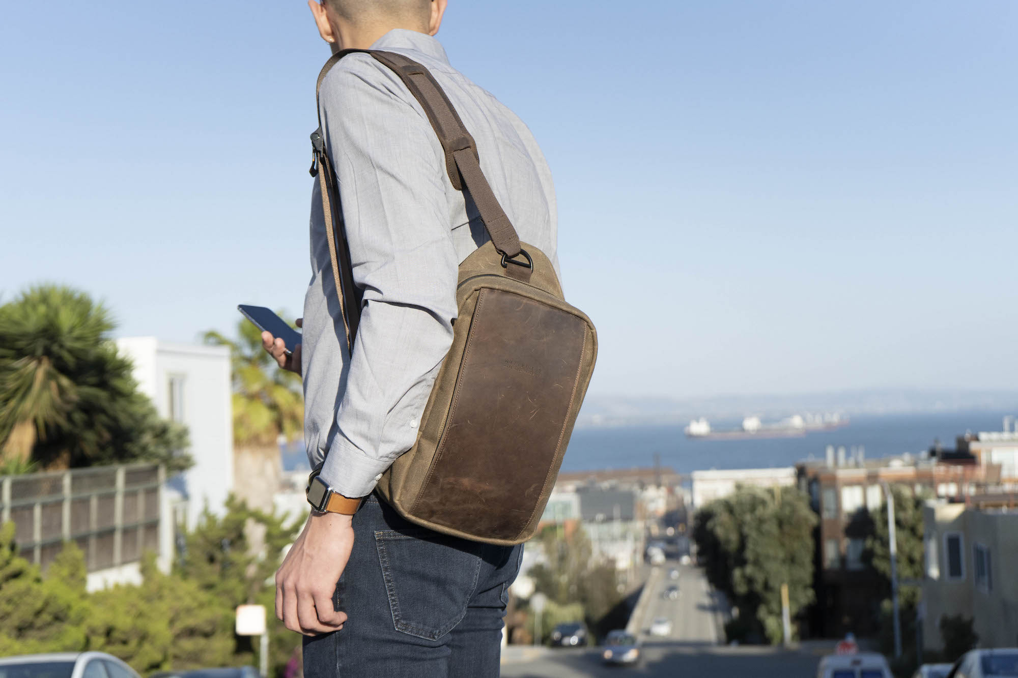 WaterField s new bag can accommodate the latest iPad Pro MacBook Air