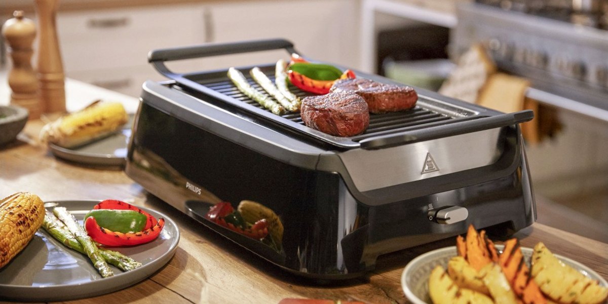 Enjoy steak or burgers all year long w/ Philips' indoor smokeless