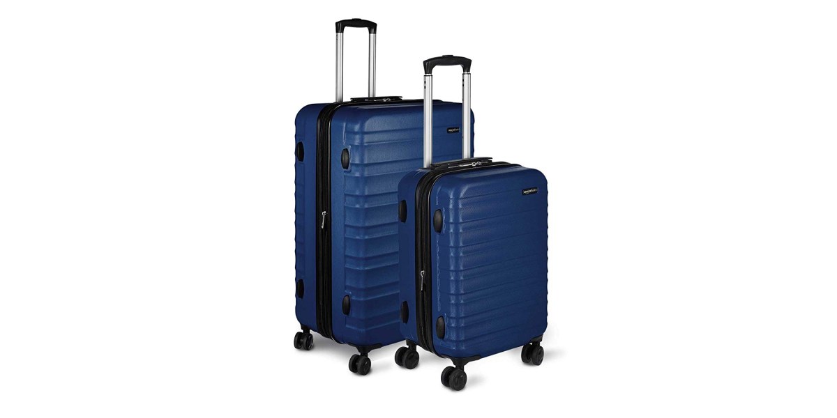 There's still time to have this AmazonBasics luggage set by Christmas ...