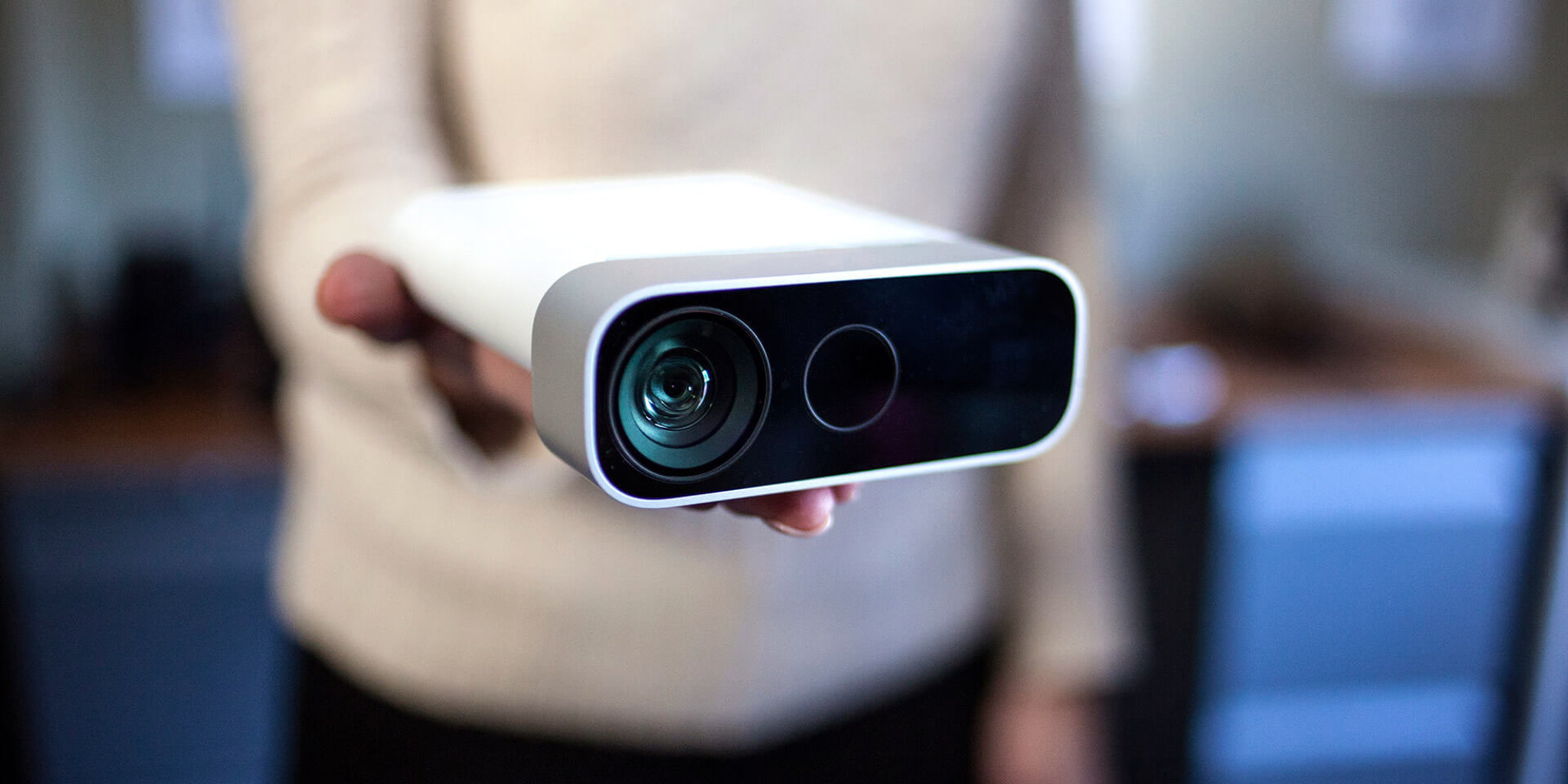 Microsoft's new Kinect has a 7microphone circular array, more 9to5Toys