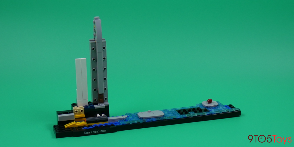 Lego San Francisco Skyline assembly