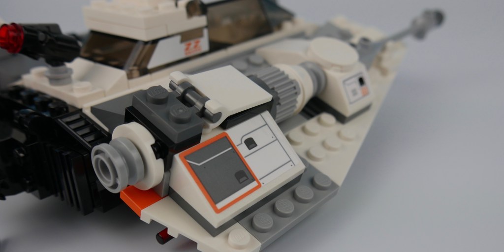 Snowspeeder engine detail