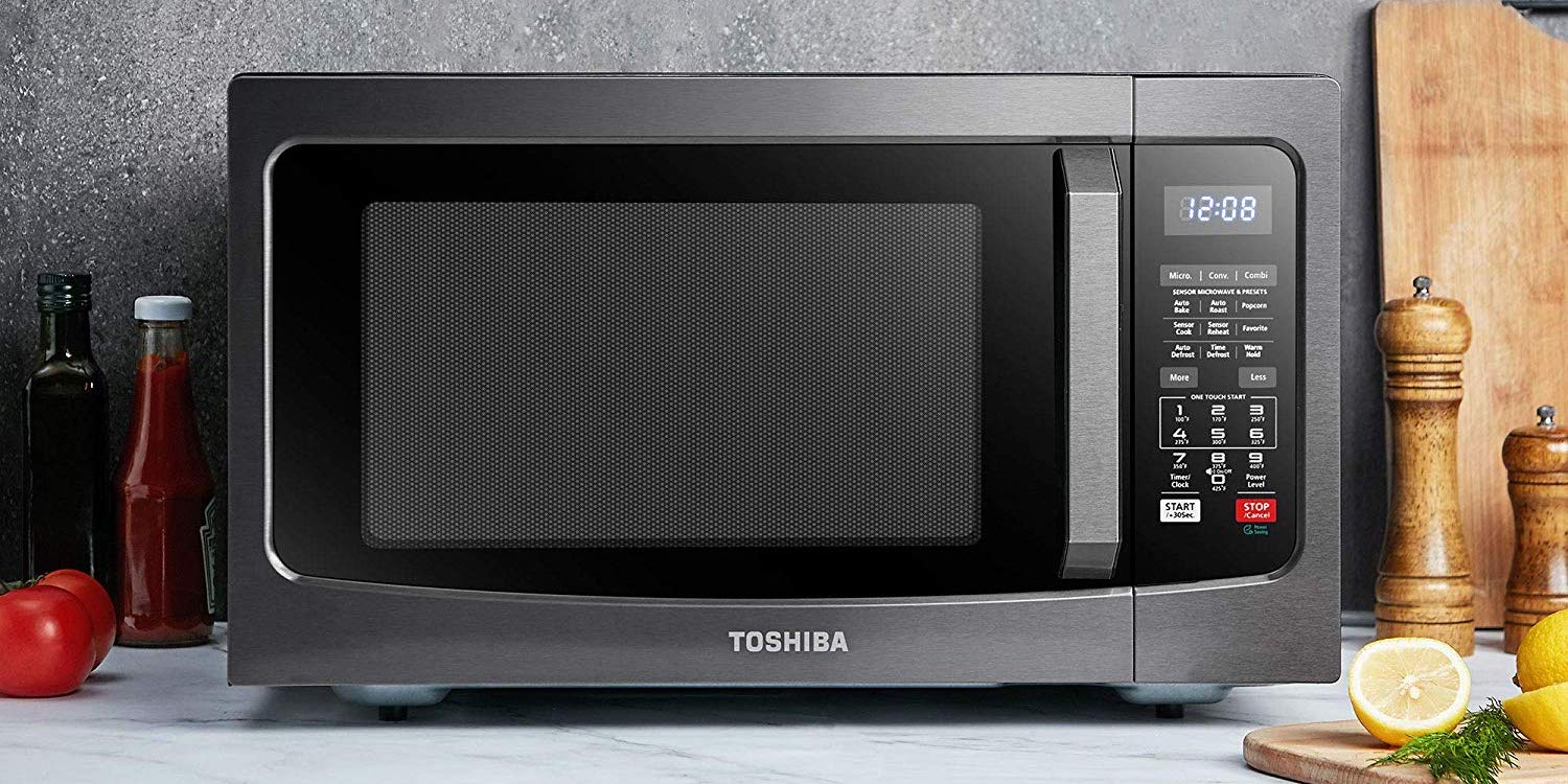 Toshiba's Smart Convection Microwave Oven is $80 off at Amazon: $120