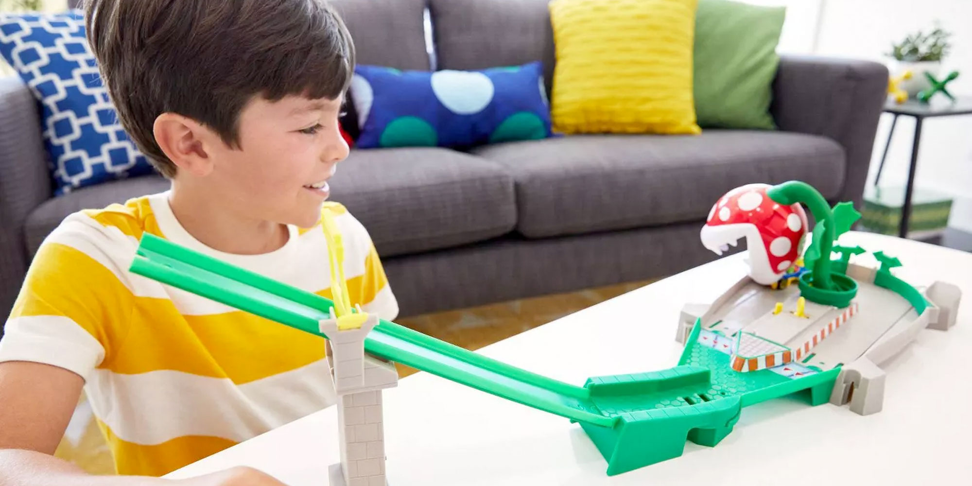 Hot Wheels and Nintendo bring Mario Kart to life 9to5Toys