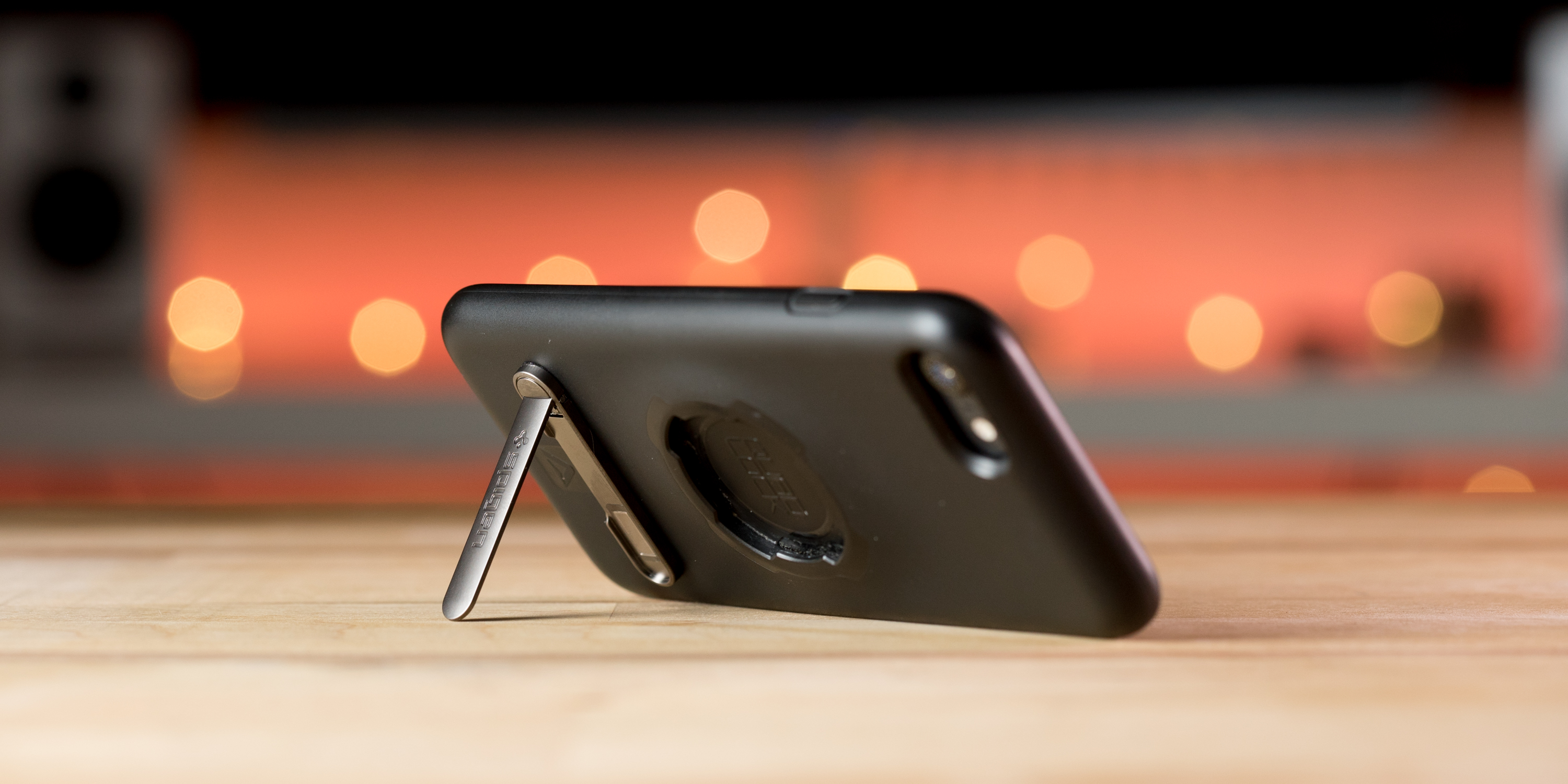Spigen Universal Kickstand How does this 10 accessory hold up?