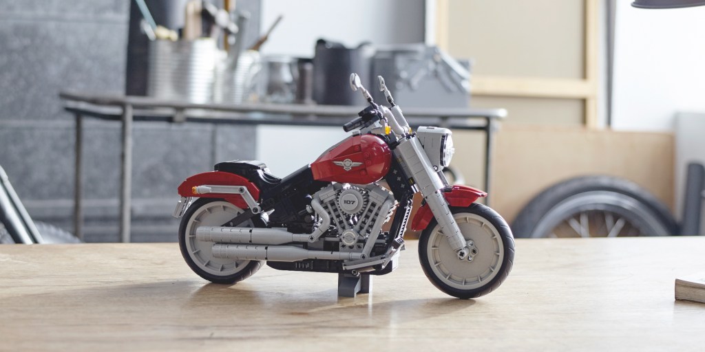 LEGO Creator Expert Harley-Davidson Fat Boy 10269 Building Kit (1,023  Pieces)