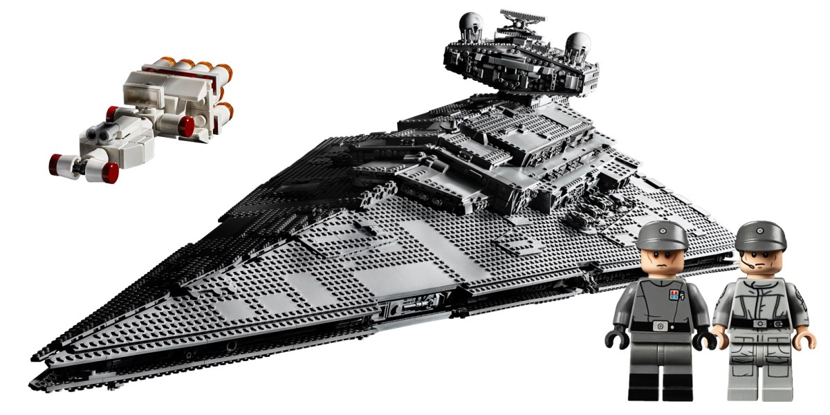 LEGO Imperial Star Destroyer 