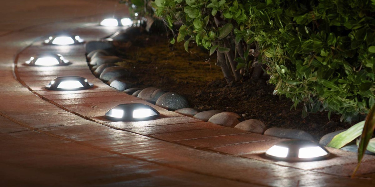Amazon offers outdoor lighting and security gear from 14 (30 off)