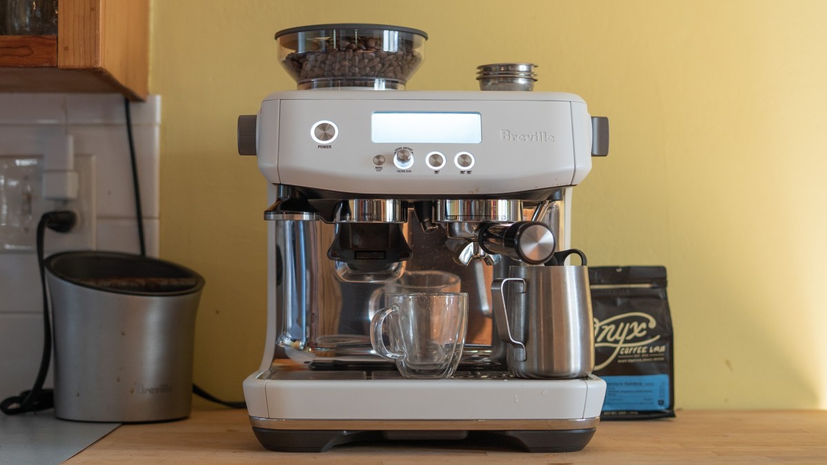 The Breville Barista Pro ready to brew
