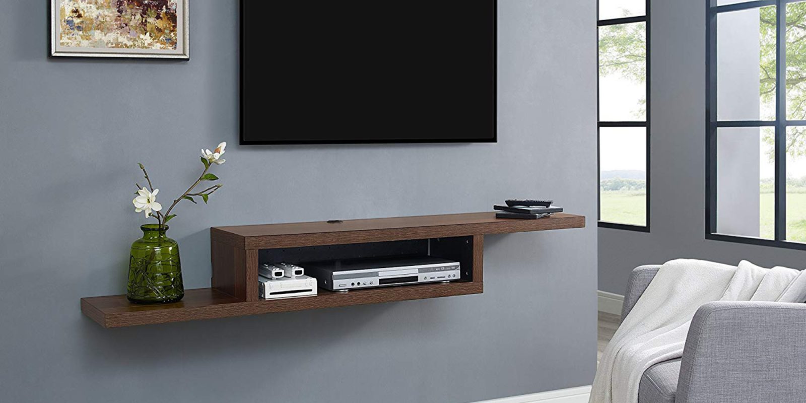 Modernize The Living Room With An Asymmetrical Floating Tv