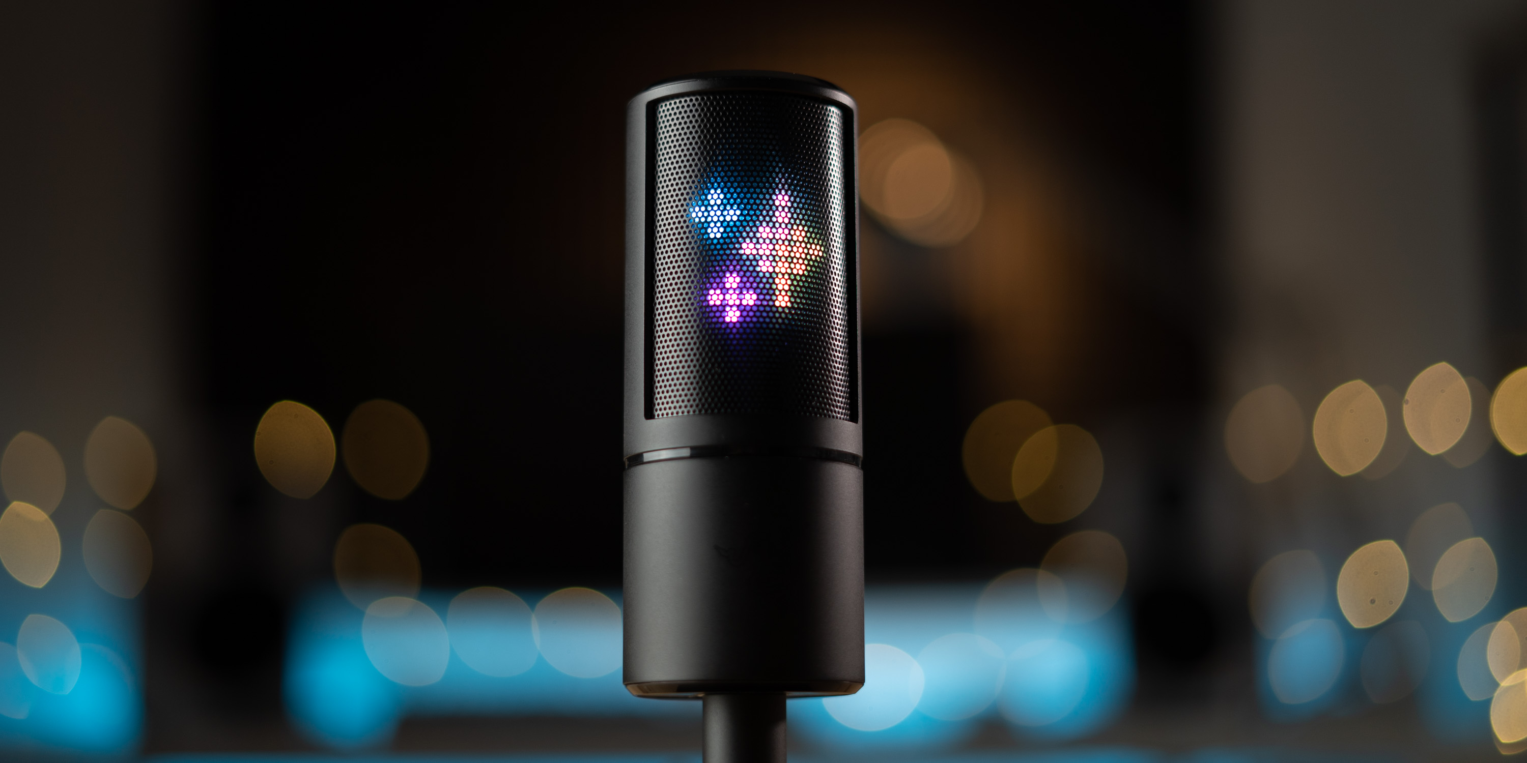 Razer's Seiren Emote streaming mic falls back to $100 all-time low 