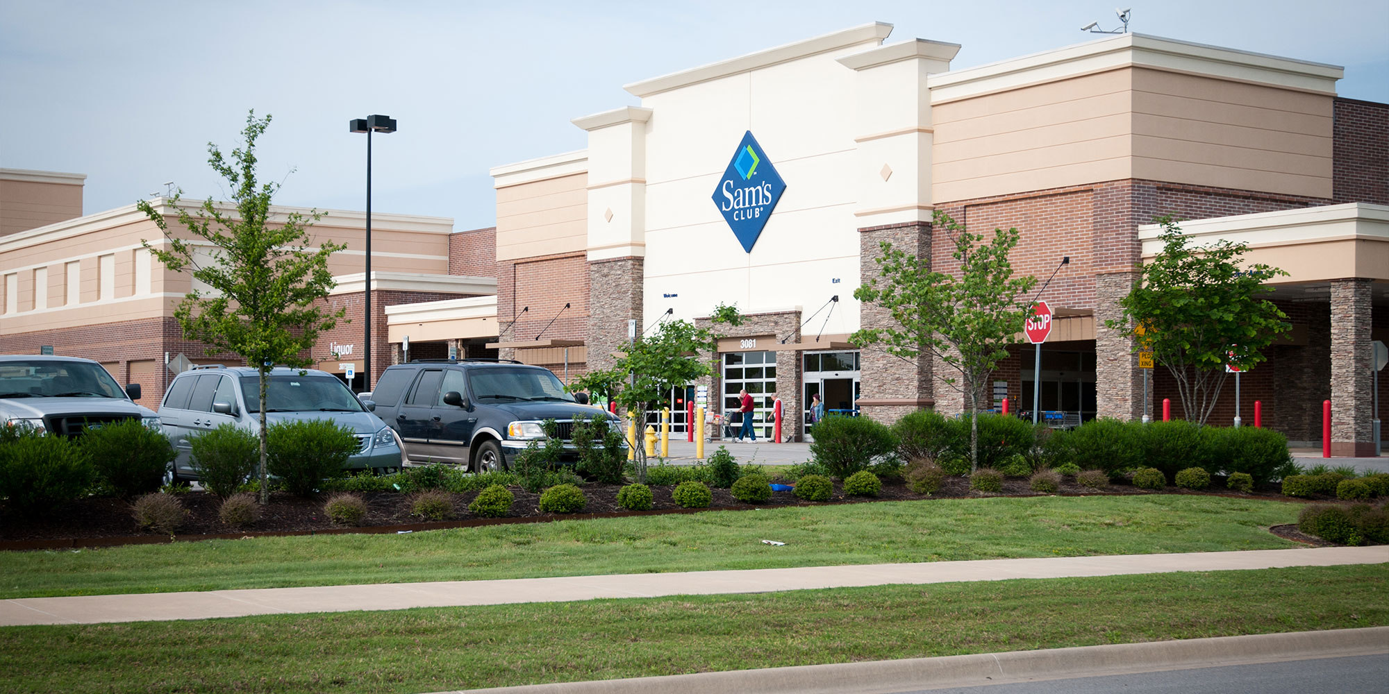 Sam's Club memberships are essentially FREE with this rare gift card promo