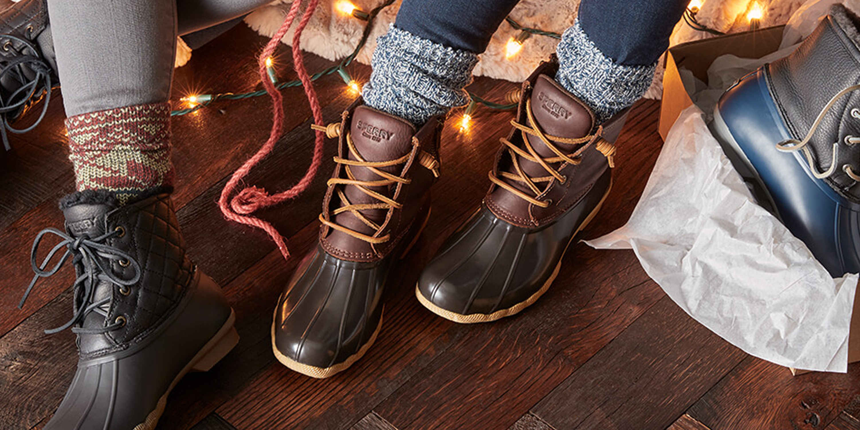 sperrys black boots