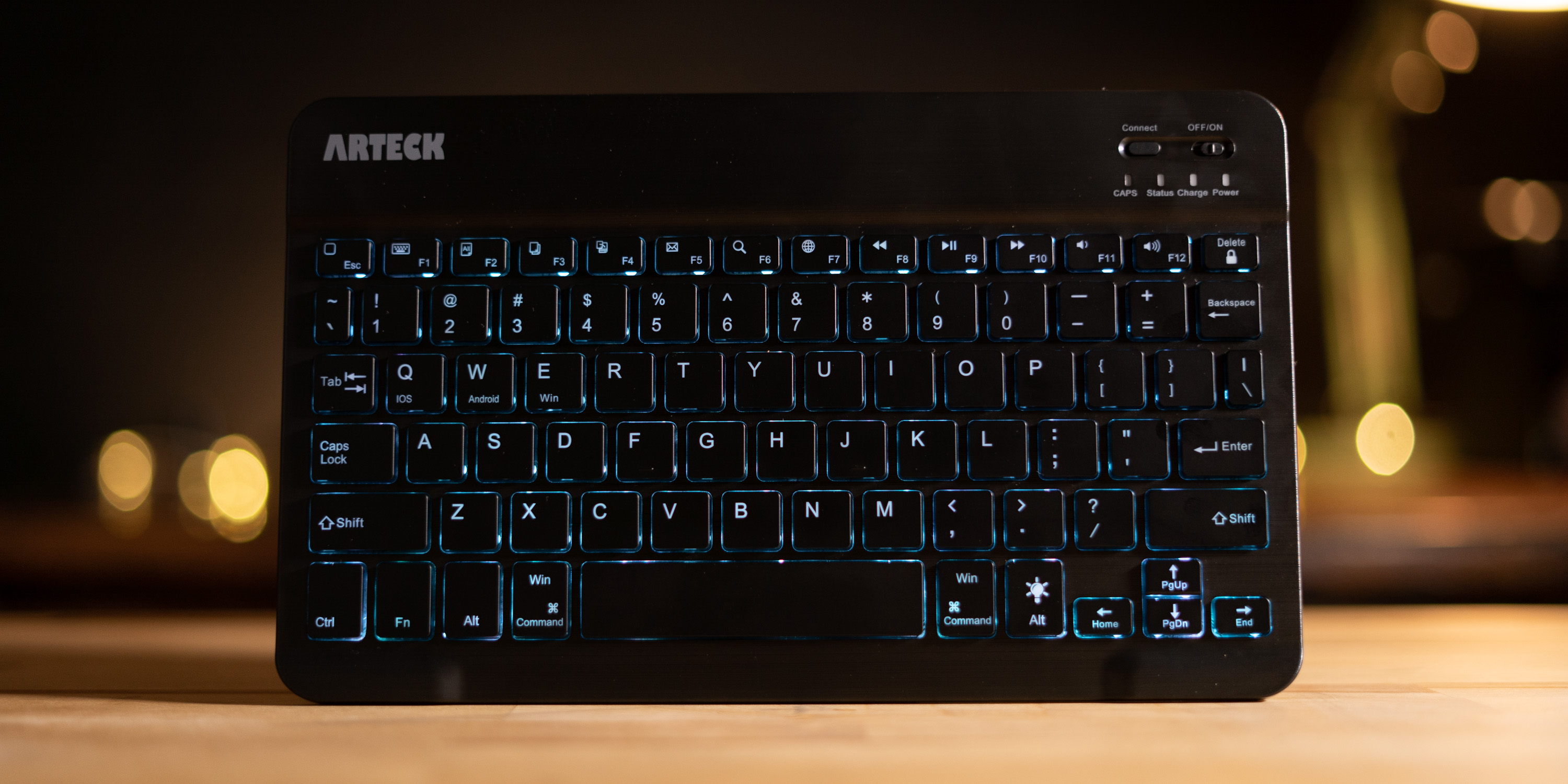 Arteck Bluetooth Keyboard LED lights
