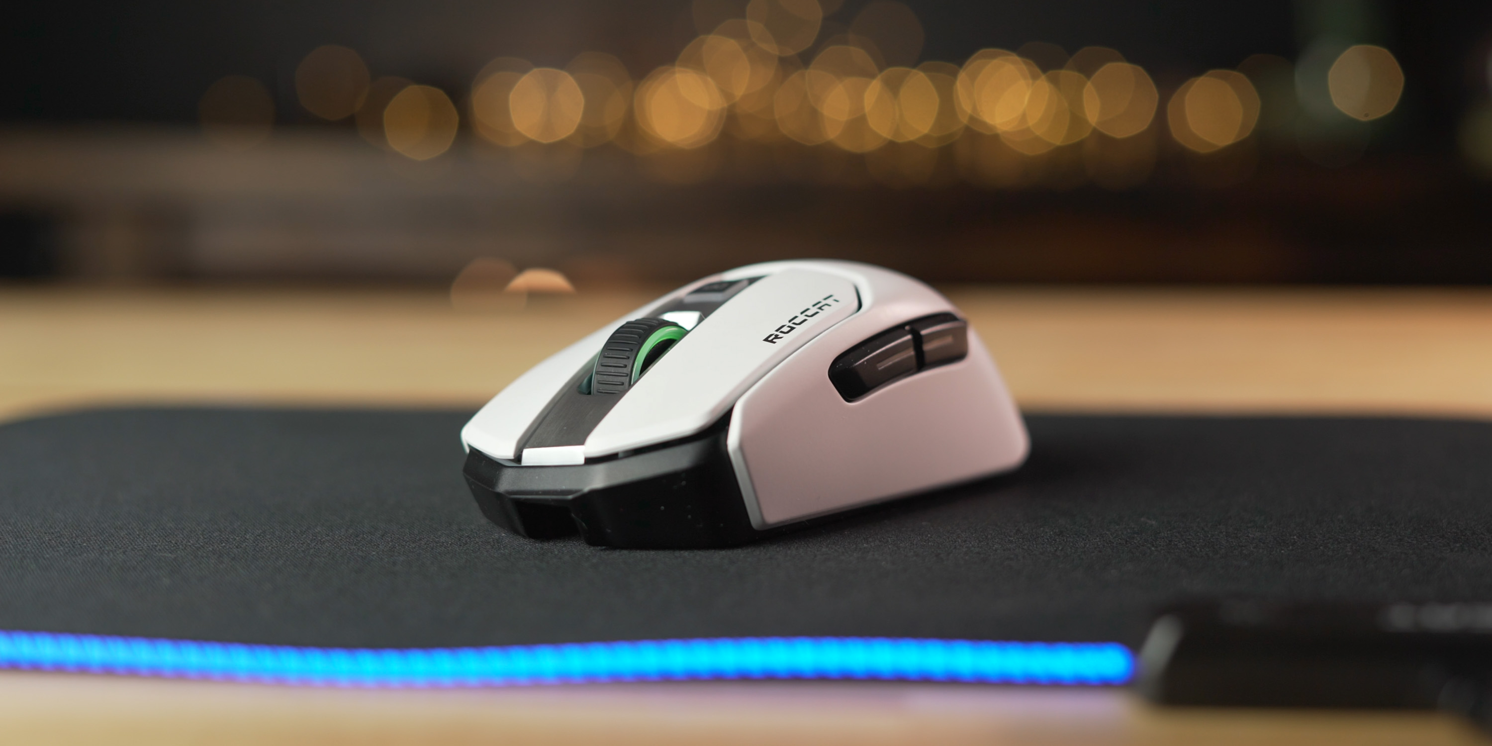 Roccat Kain 200 AIMO mouse