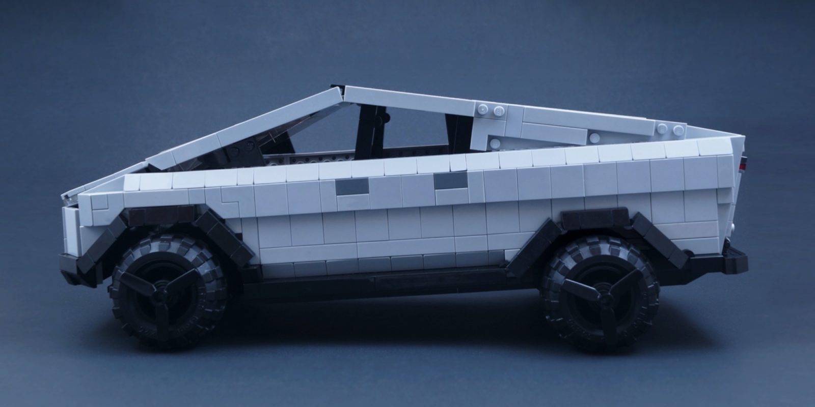 LEGO Tesla
