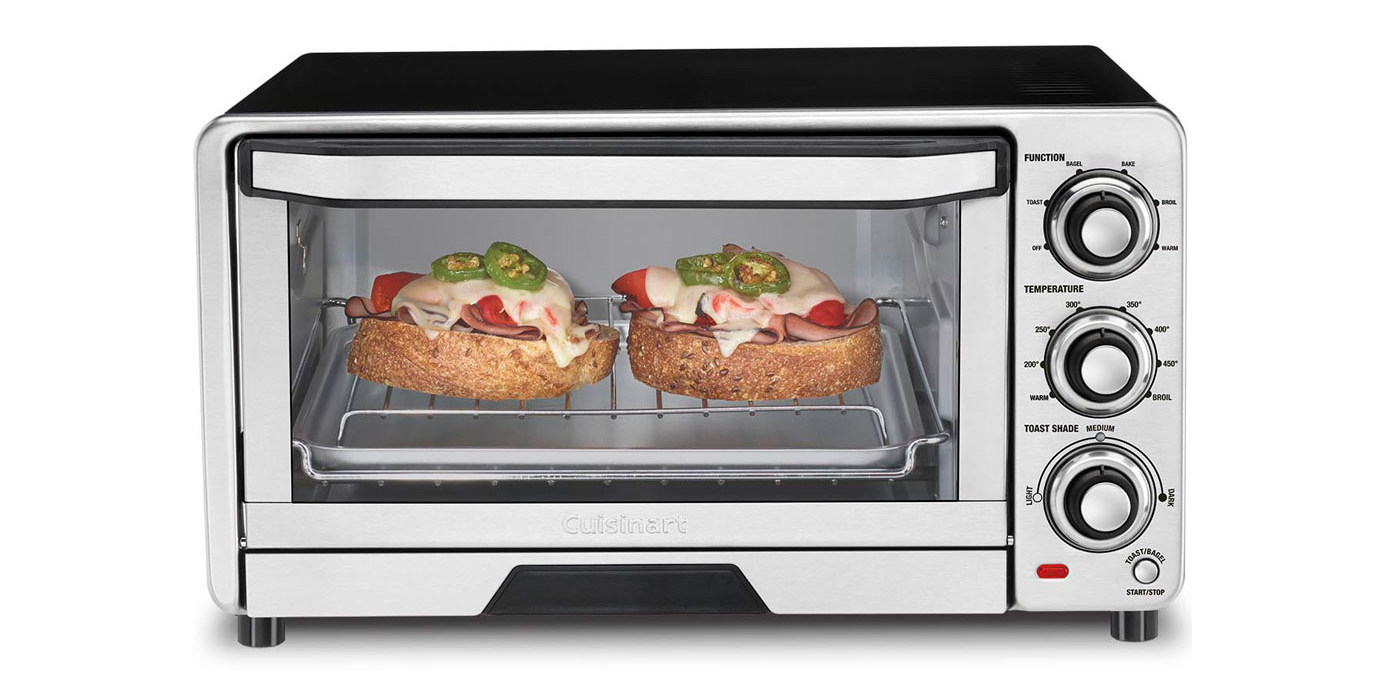 Cuisinart's Classic Toaster Oven Broiler now down at 40 (Refurb, Orig