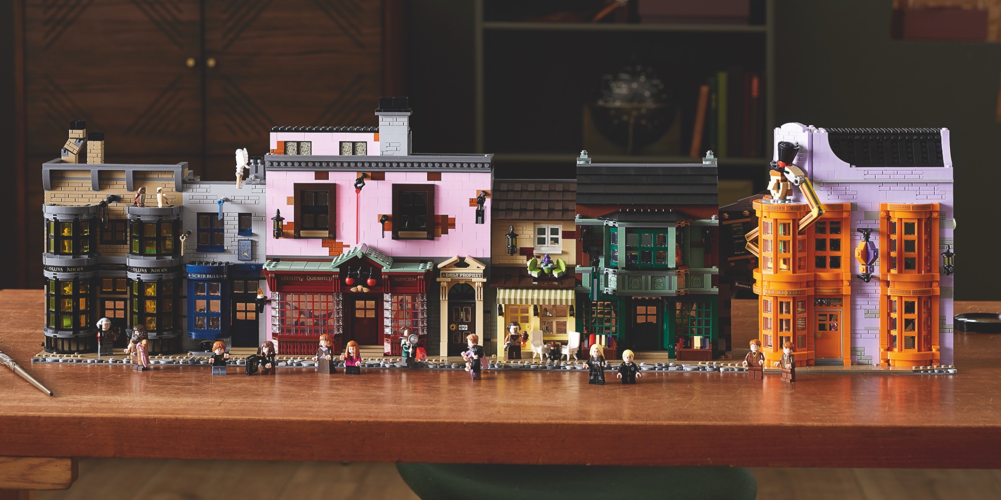 Skeptisk Opera sejr LEGO Diagon Alley debuts with 5,500-pieces, 12 minifigs, more - 9to5Toys