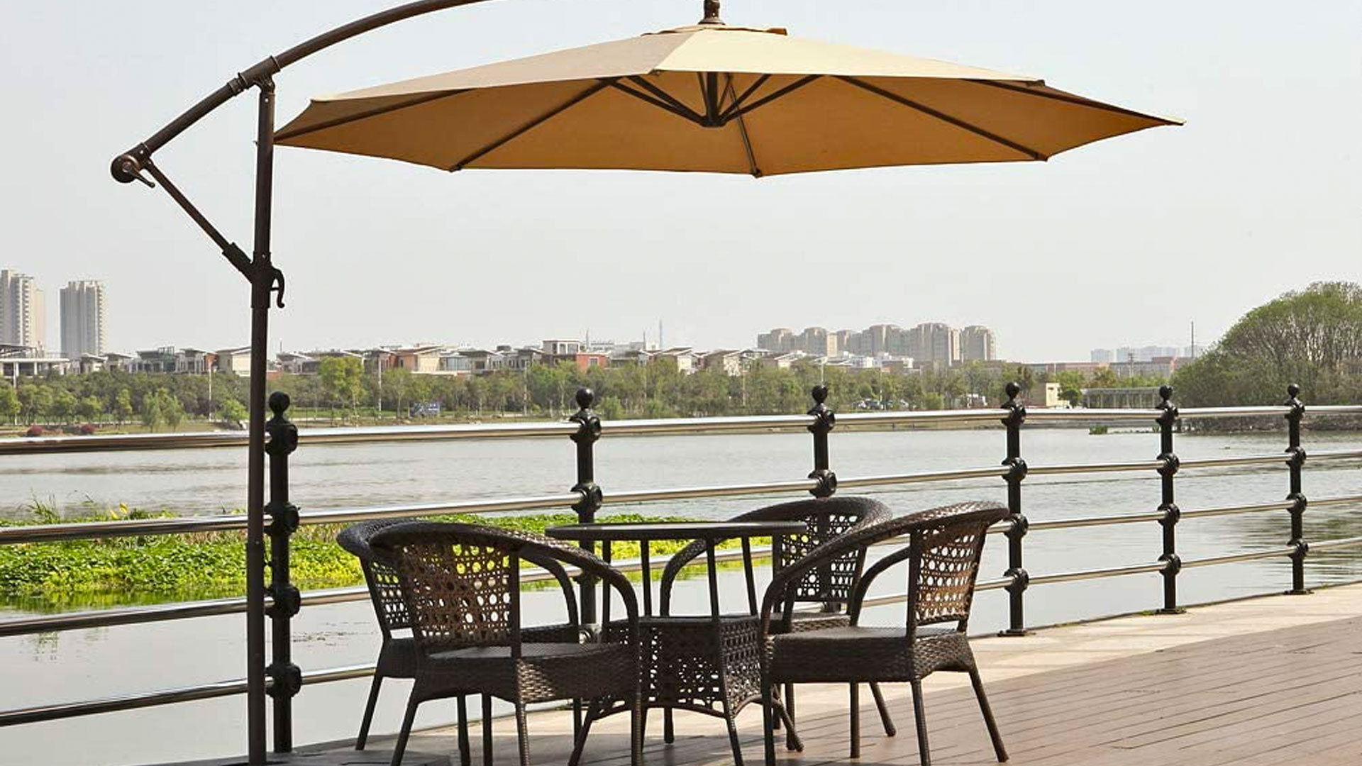 Save 40 On This 10 Foot Offset Hanging Patio Umbrella Now 60 At Amazon   Patio Umbrella 