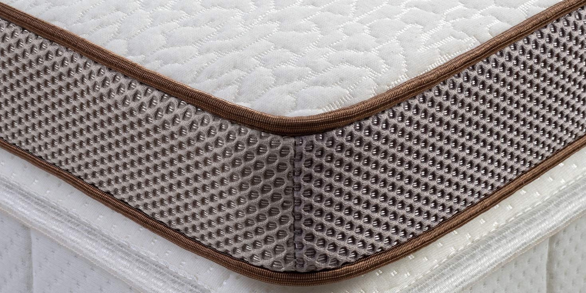 love my carpet for memor foam mattress