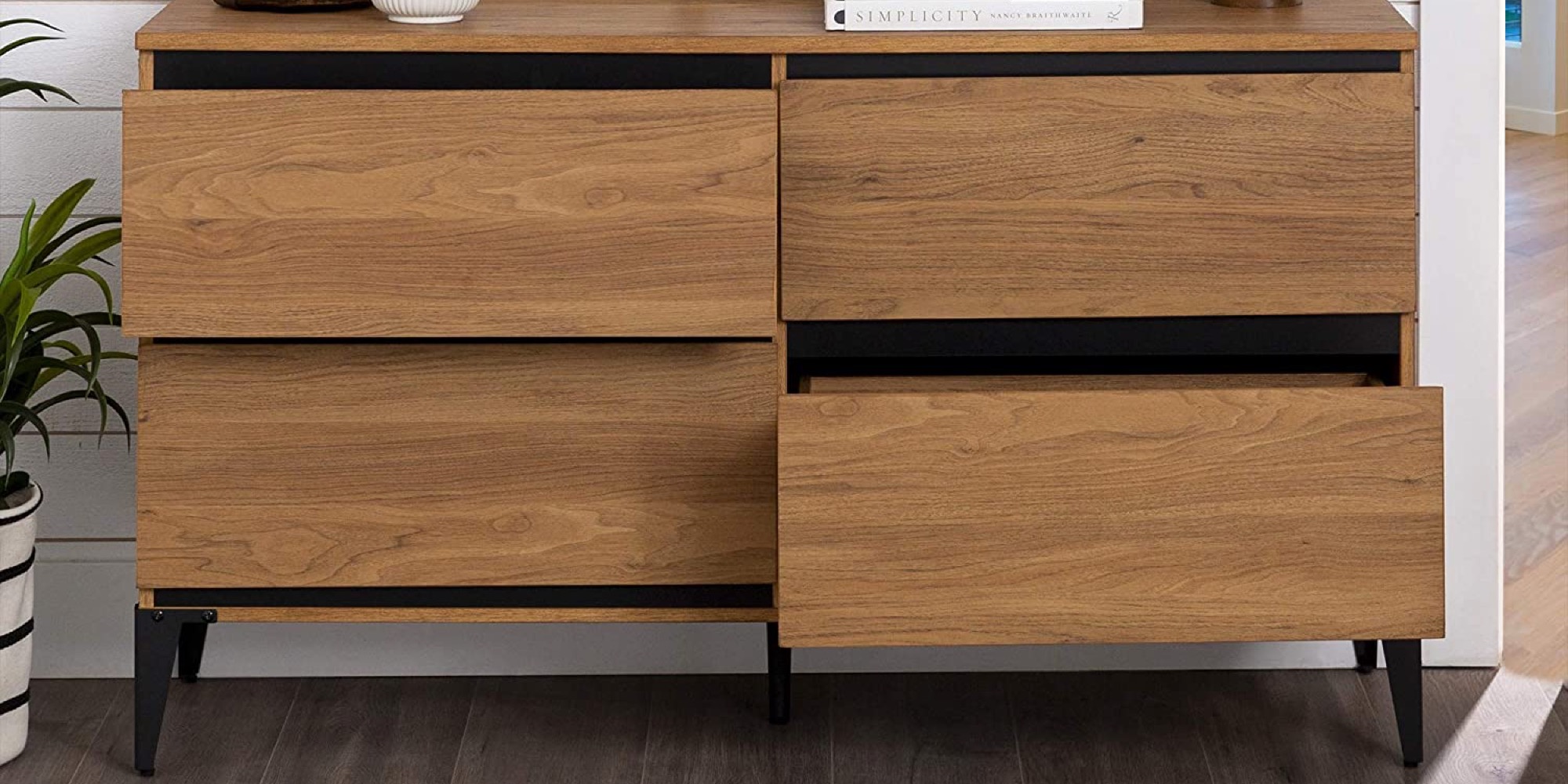 Walker Edison's Urban Dresser dives by up to 72, now 258 at Amazon