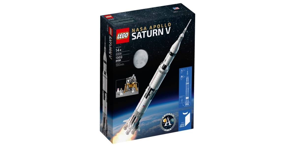 LEGO Apollo Saturn V